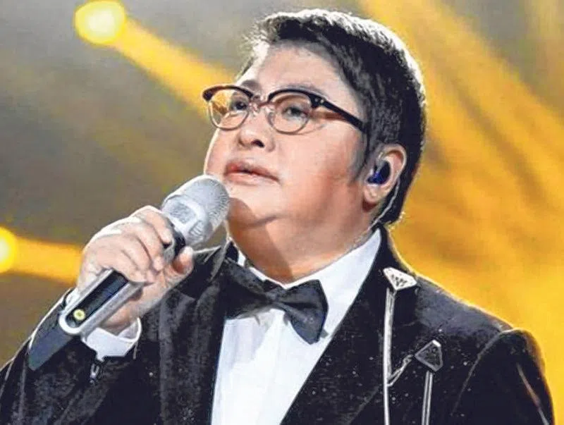 韩红发文请战。（取自网络）