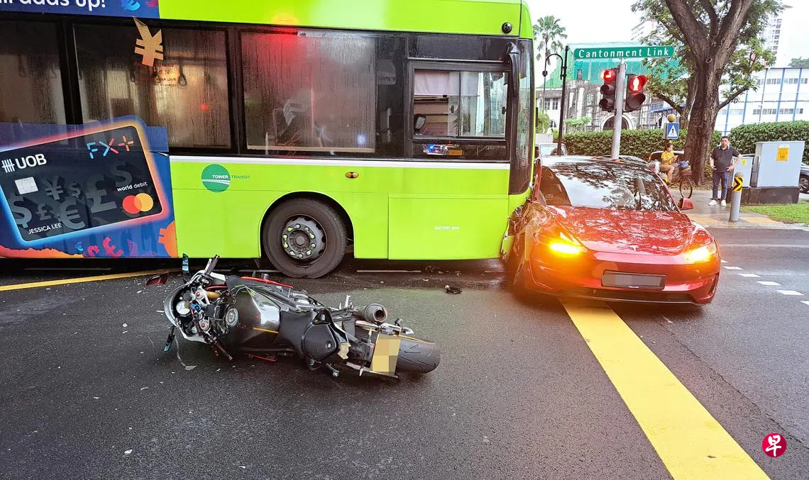 The crash happened on Wednesday and two people were hospitalised with injuries following the incident. Photo: Shin Min Daily News (2025)