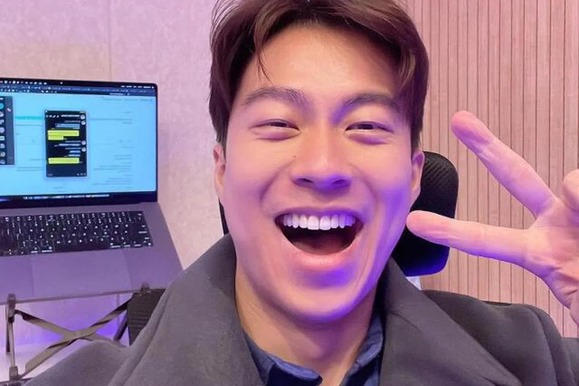 鹤天赐在韩国过的首个新加坡国庆日。（取自网络）