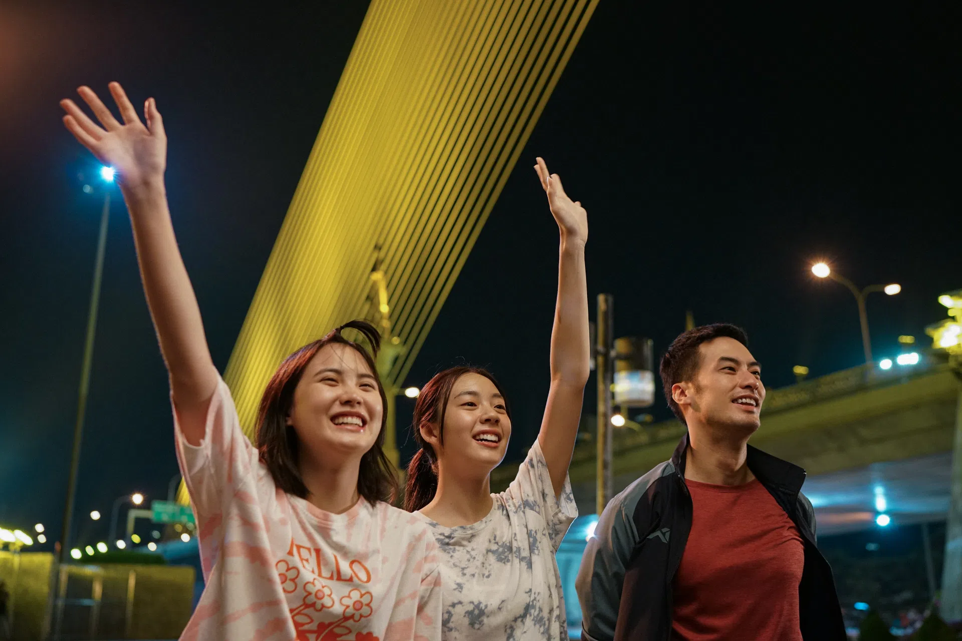 《平行青春的我们》讲述出生的不平等，青春的纯美，以及贫穷的残酷。                          （嘉华院线提供）