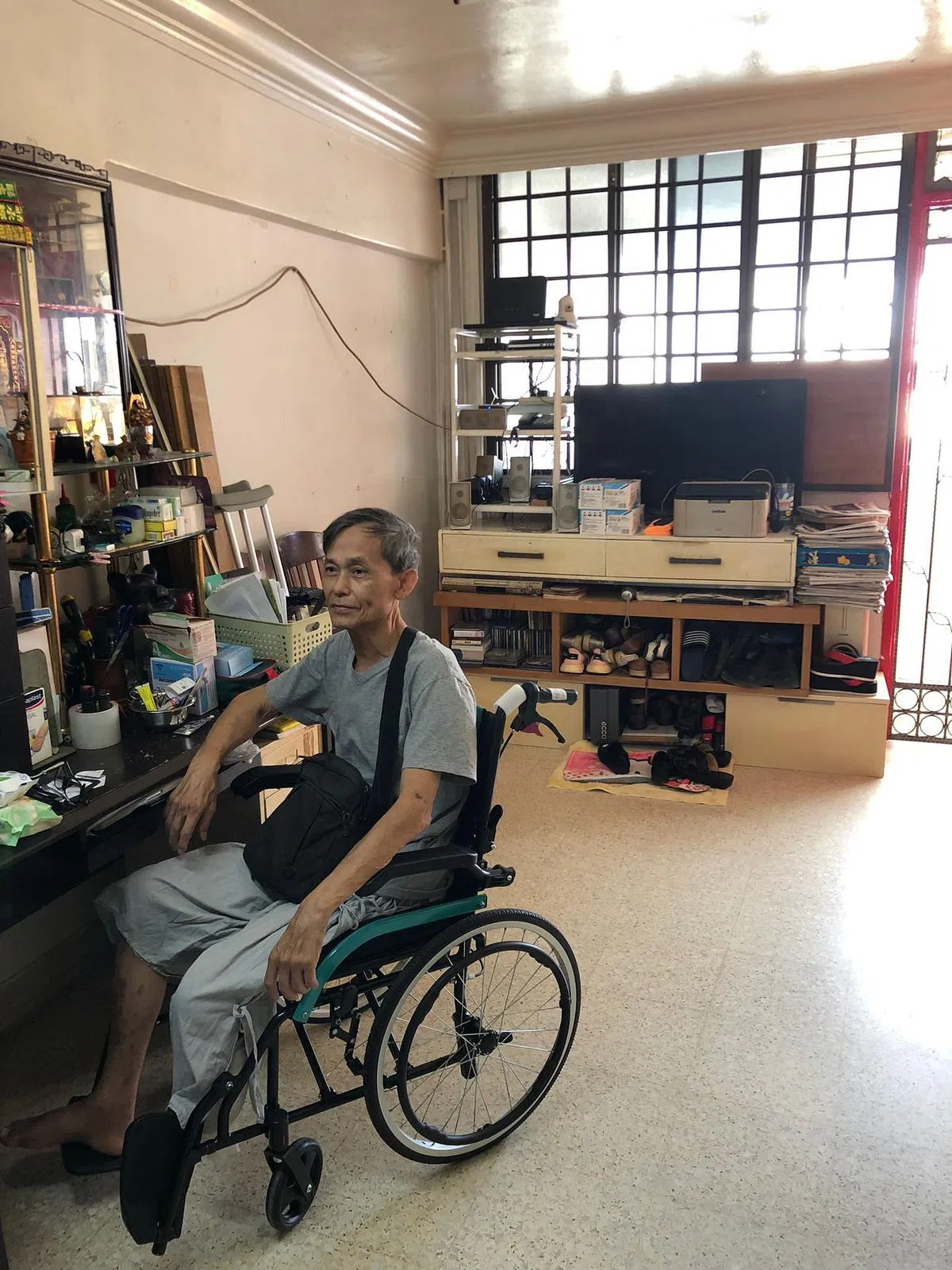 陌生嫂好心推段伟明回家。（受访者提供）