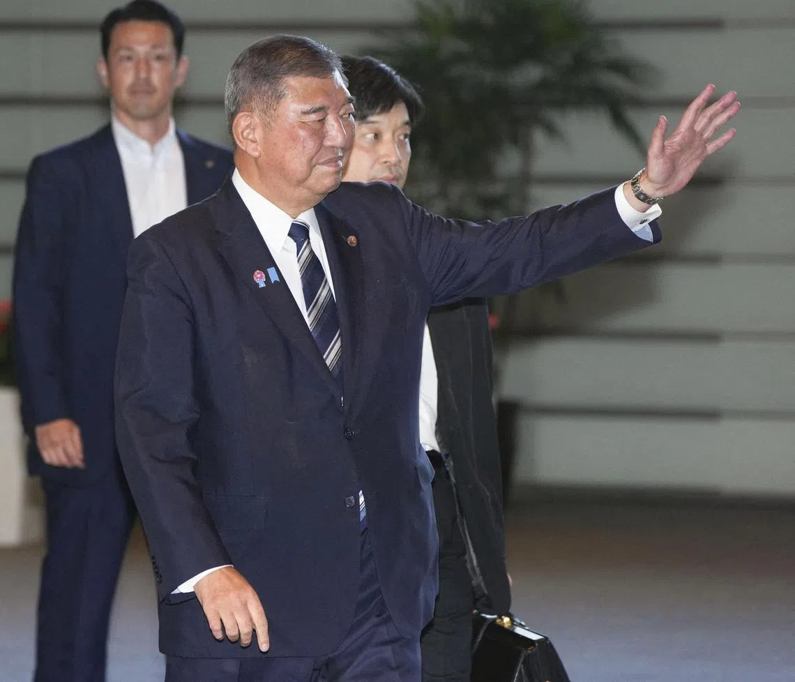 日本首相石破茂在记者会上正式宣布辞职| 联合早报