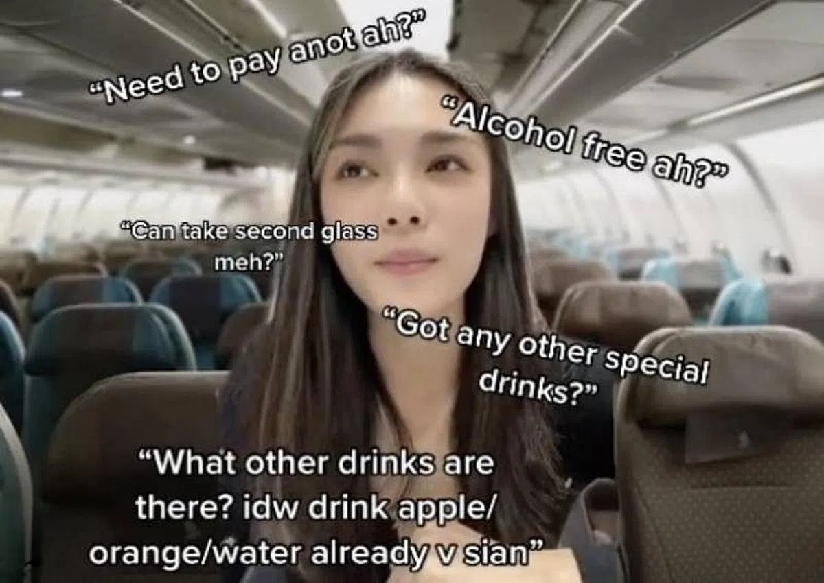 新航前空姐在TikTok分享飞机餐“隐藏”菜单。（图/TikTok截图）