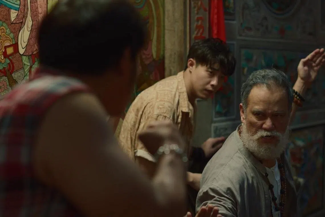 葛米星自带喜感，为饰演的“白云大师”增添搞笑成分。（邵氏机构提供）