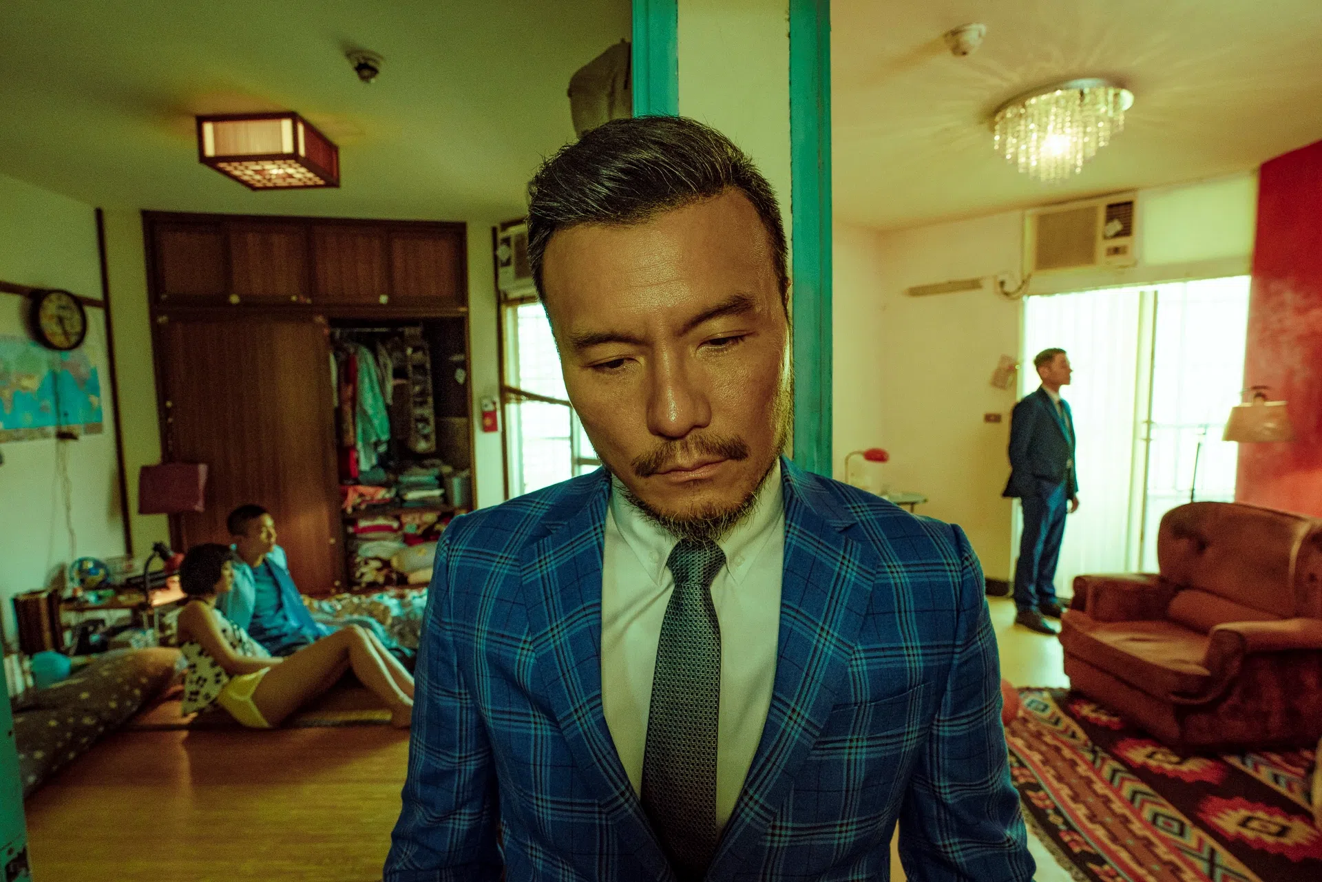 李铭忠在《（真）新的一天》饰演公司大老板，他在今年SCFF里的电影中都有挑战尺度的表演。（新加坡华语电影节提供）