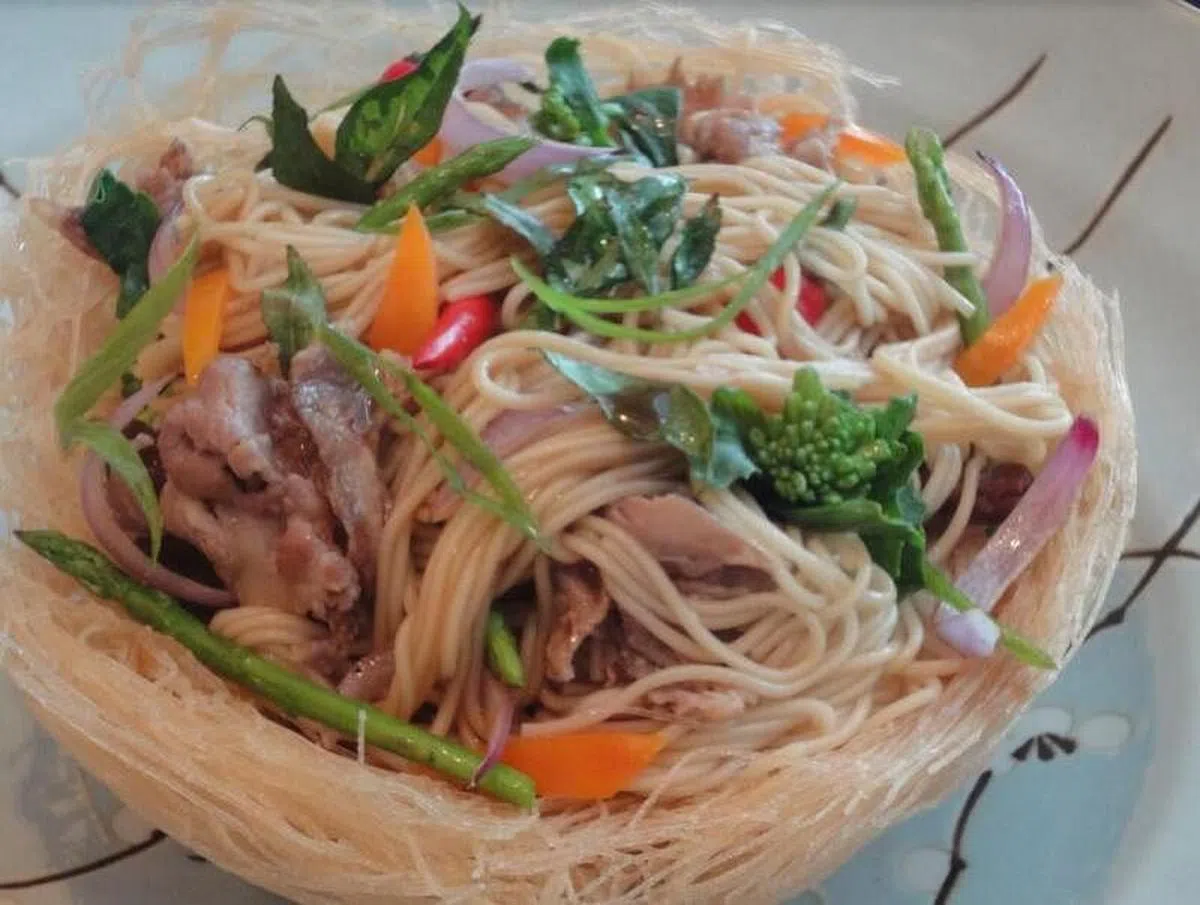 花样百出团圆面。（受访者提供）