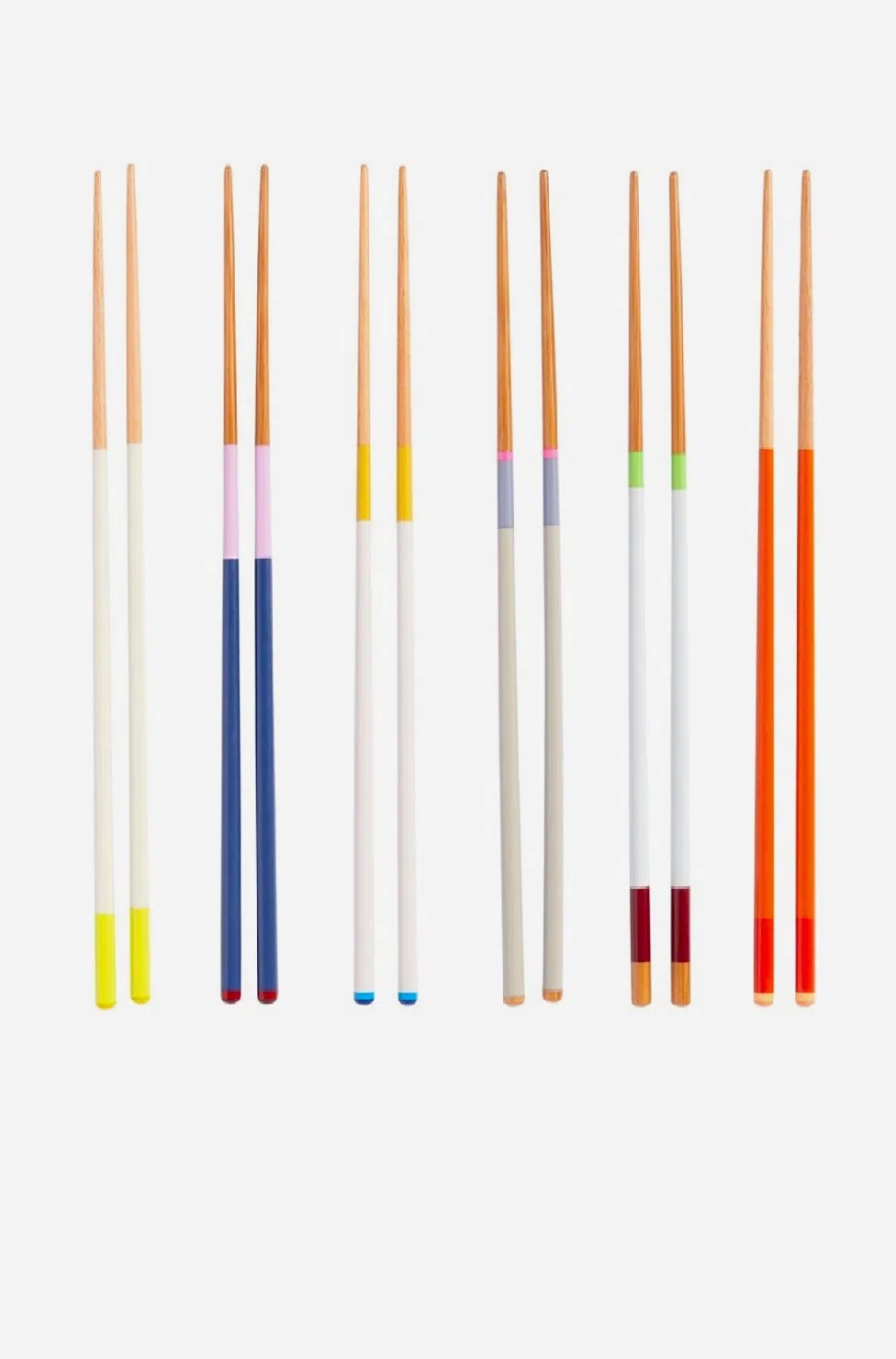 七彩缤纷的筷子像彩色铅笔，让人心情大好，胃口大开。（Hay提供）