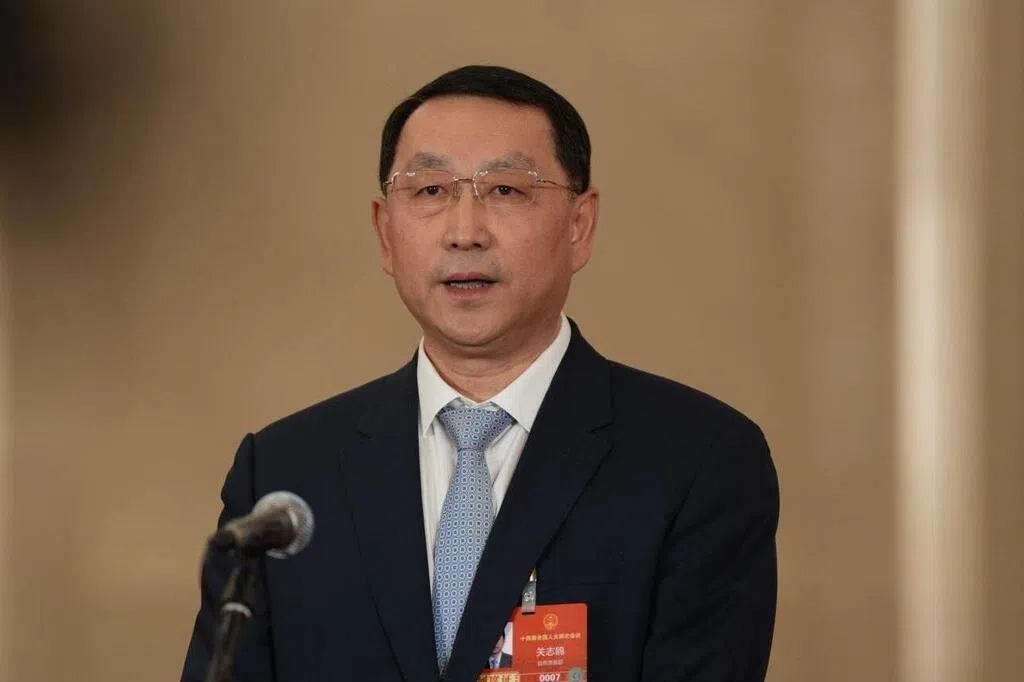 关志鸥主政湖北年龄优势突出 丁向群成金融监管总局首位女掌门