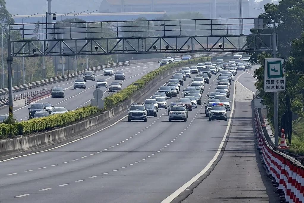 五一假期首日中国高速公路充电量同比增长55.6%
