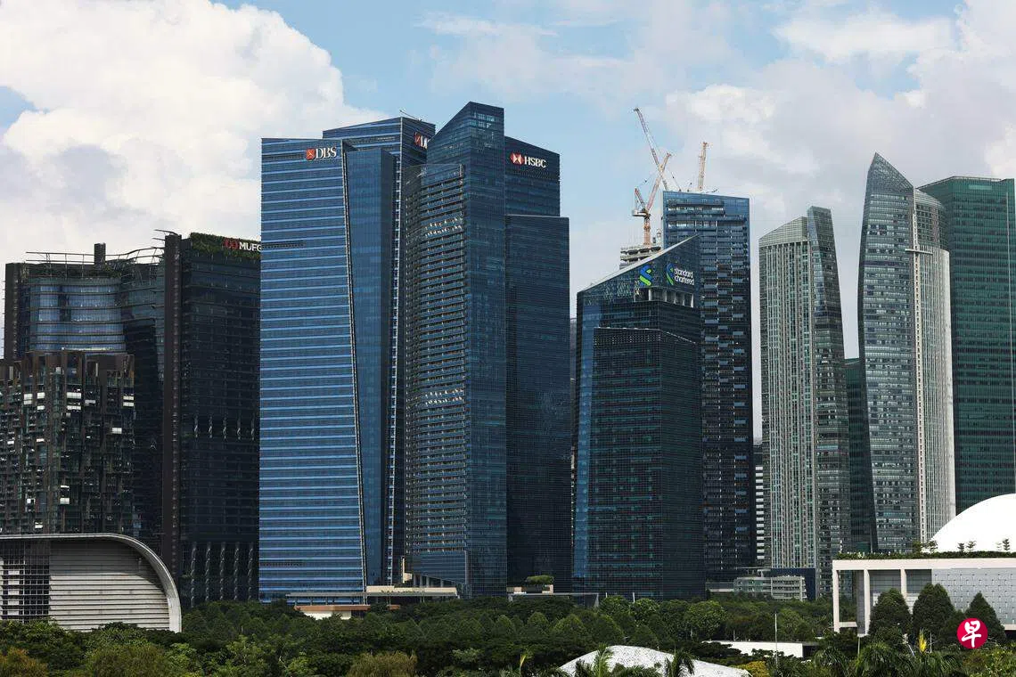 彭博社：新加坡银行加强审查持他国护照原籍中国客户| 联合早报