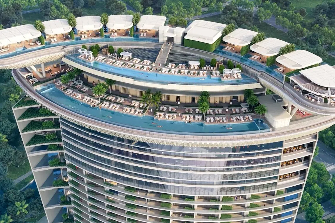 滨海湾金沙新的酒店大楼无边泳池将分三层，也将采纳曲线设计，让宾客360度零死角俯瞰新加坡风景线和马六甲海峡。（Safdie Architects构想图视频截图）