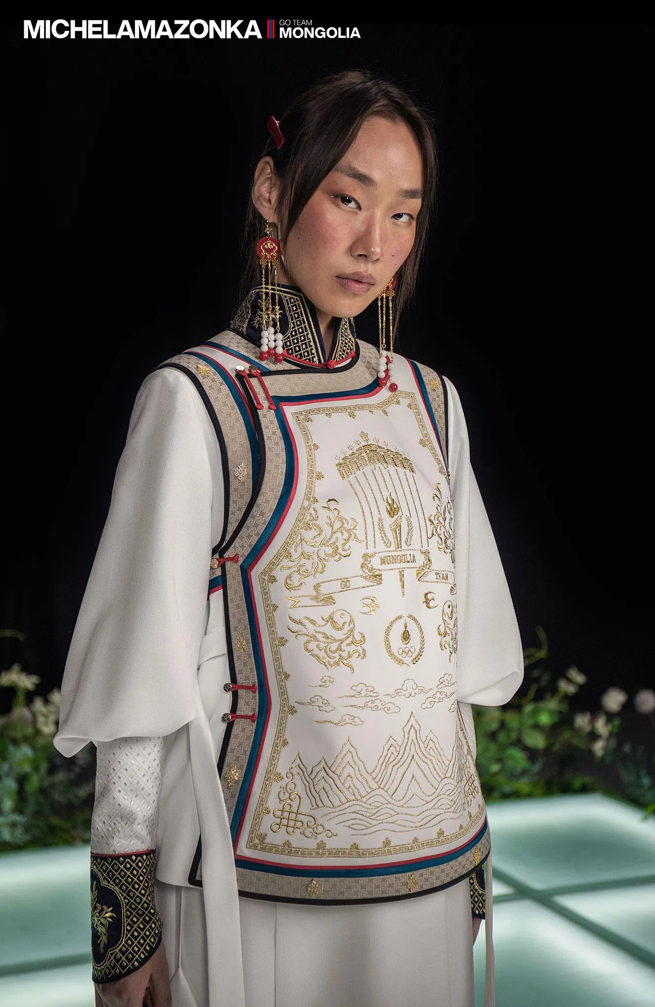 蒙古代表团服装上有多种国家和奥运象征。（取自Michel & Amazonka脸书）