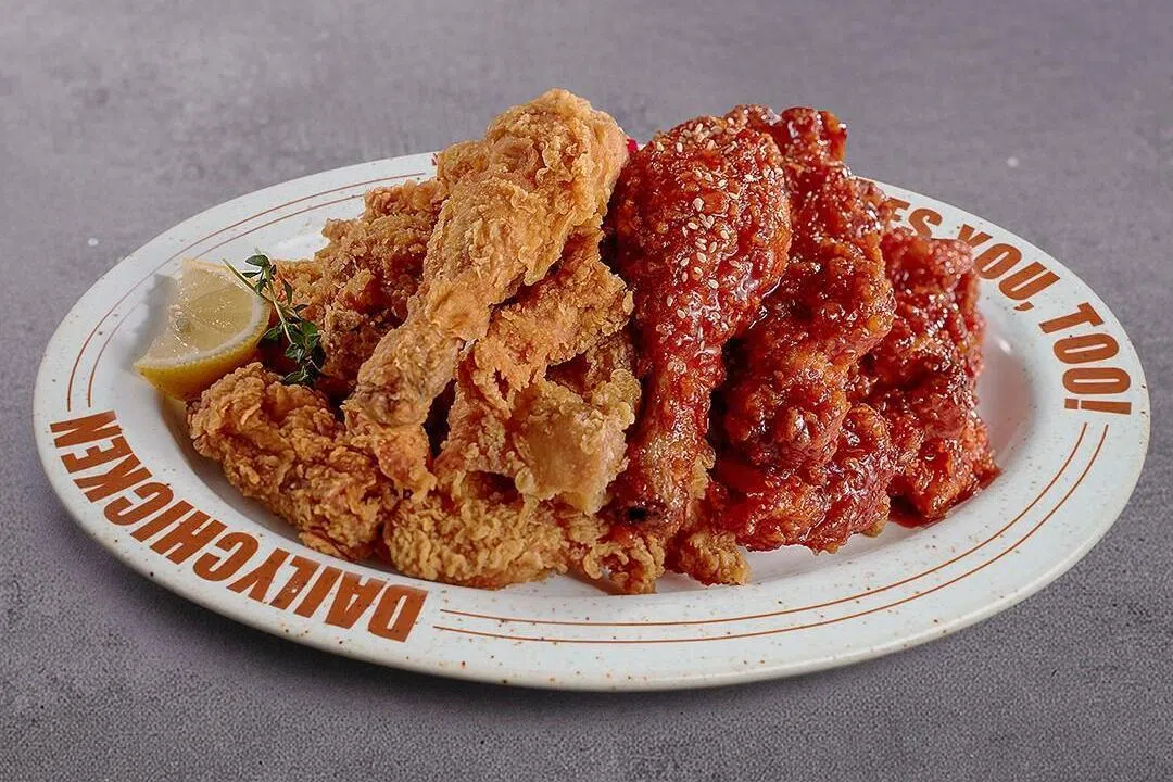 Daily Chicken可任选两种口味，各点半份。（互联网）