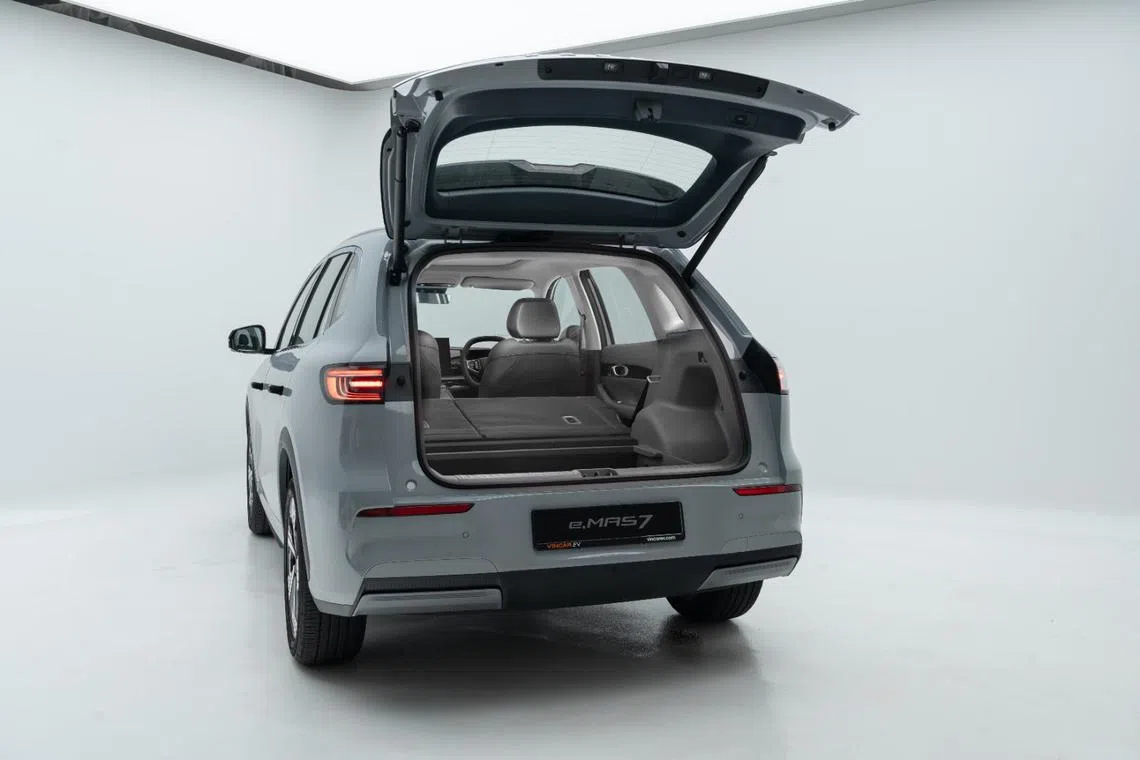 宝腾新车提供Prime与Premium两个版本，有充足承载能力。（宝腾提供）