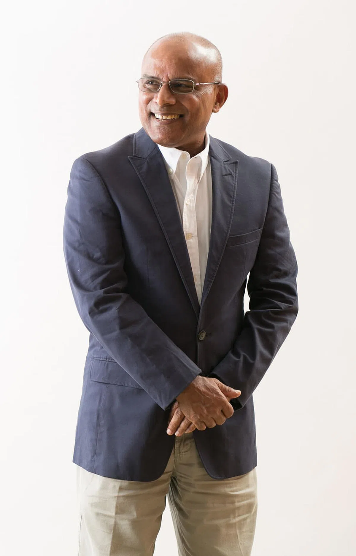 建筑师Zaman Mohd Asaduz突出芽笼士乃熟食中心的地方性特色。（盛裕控股集团提供）