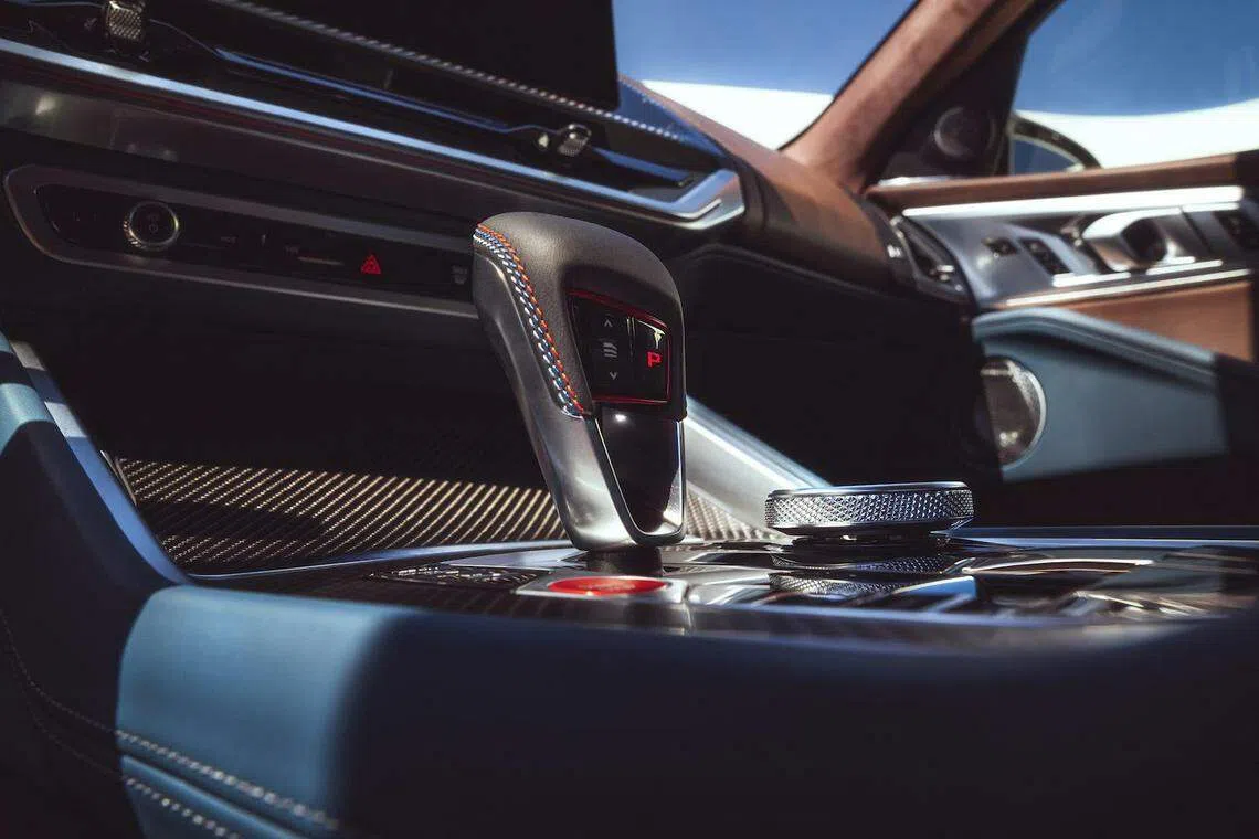 M Steptronic变速箱可自动换挡及通过顺序选挡进行手动换挡。（车商提供）