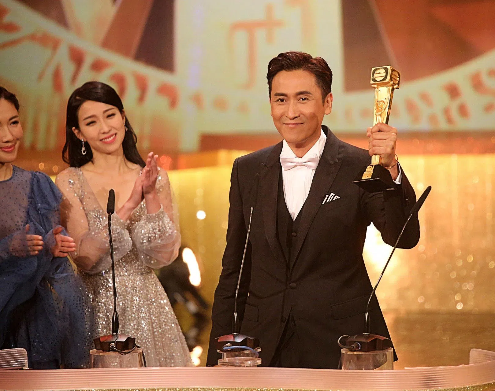 马德钟2018年凭《跳跃生命线》于无线万千星辉颁奖典礼拿下第一座视帝。（互联网）