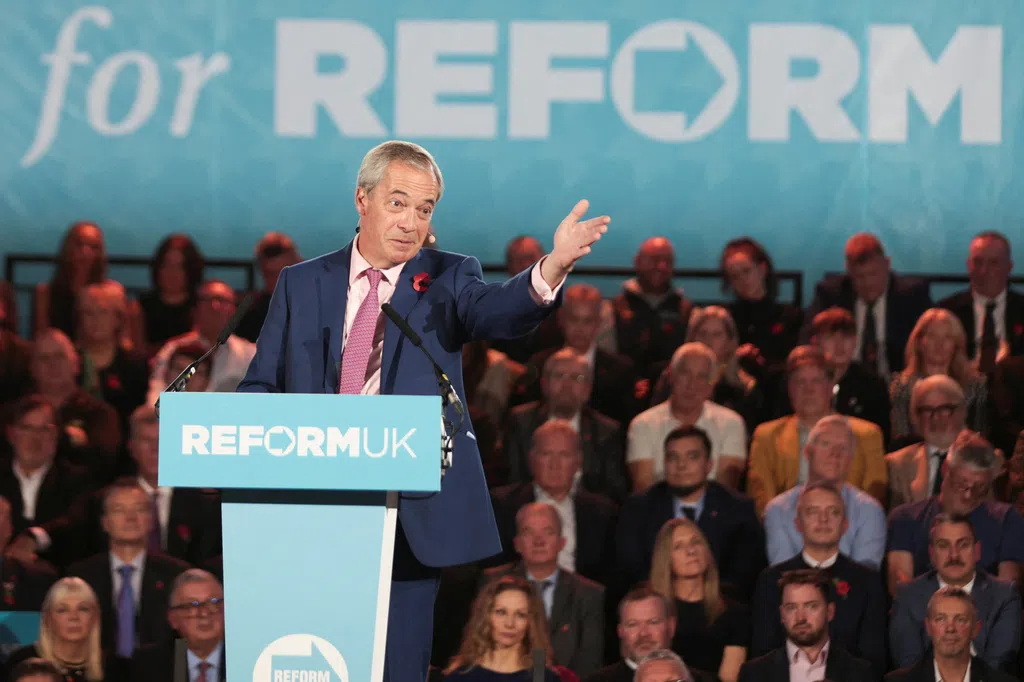 何越：改革党利用算法撼动英国两党格局 | 联合早报