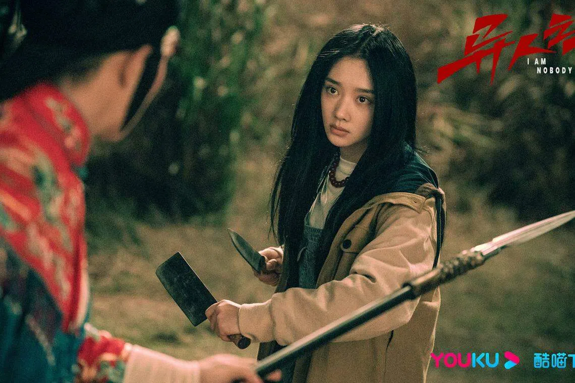 王影璐用空洞眼神演绎角色的失忆，颇具说服力。（互联网）