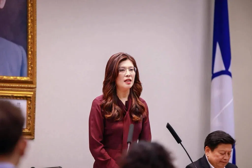 郑丽文：访美希望拜会特朗普