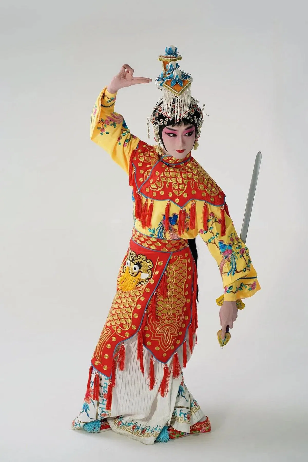 任伟辰《霸王别姬》中的『虞姬』扮相惊艳，他并为此戏苦练梅派唱腔和身段。（耿响君摄／受访者提供）