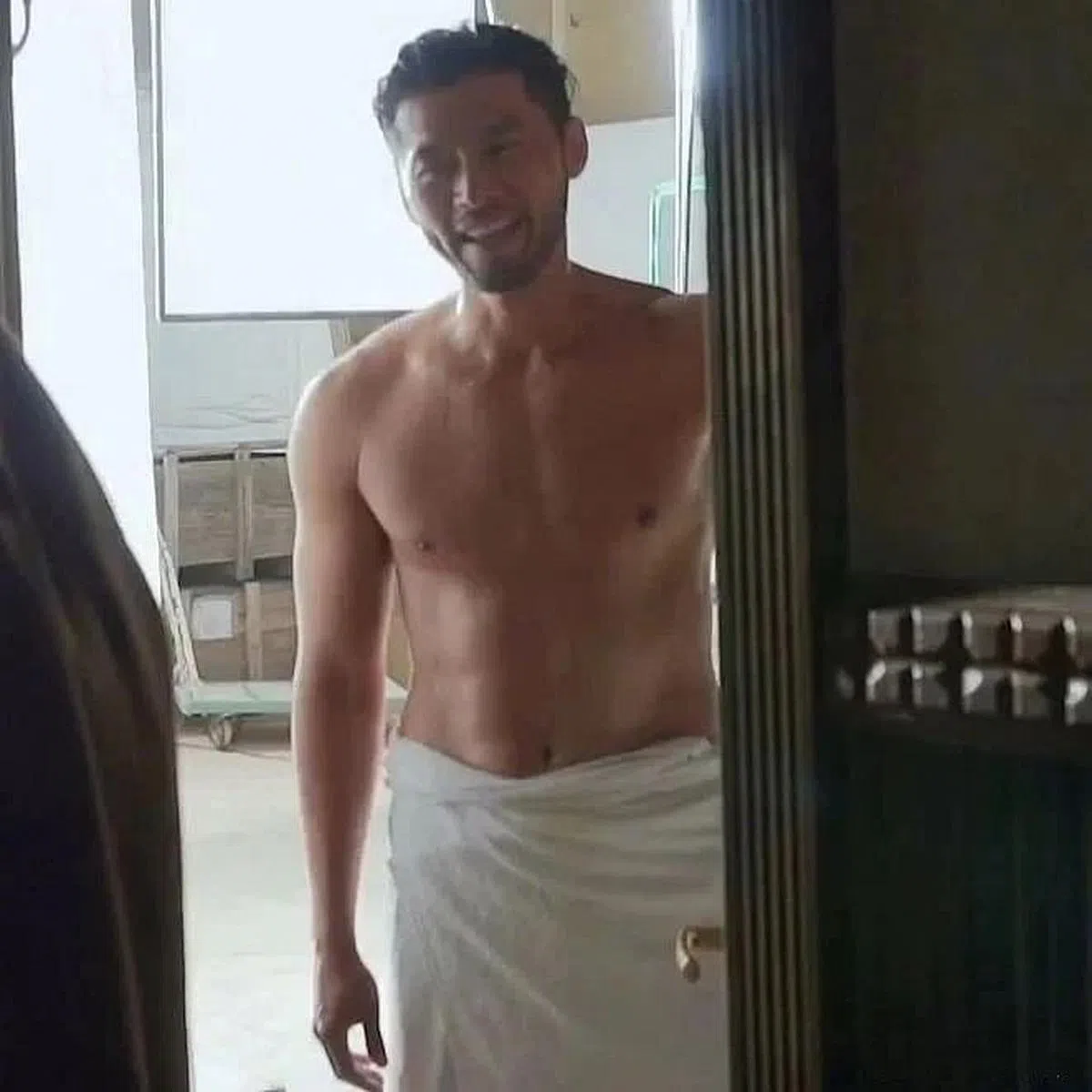 玄彬的爆肌身材叫人赞叹。（互联网）