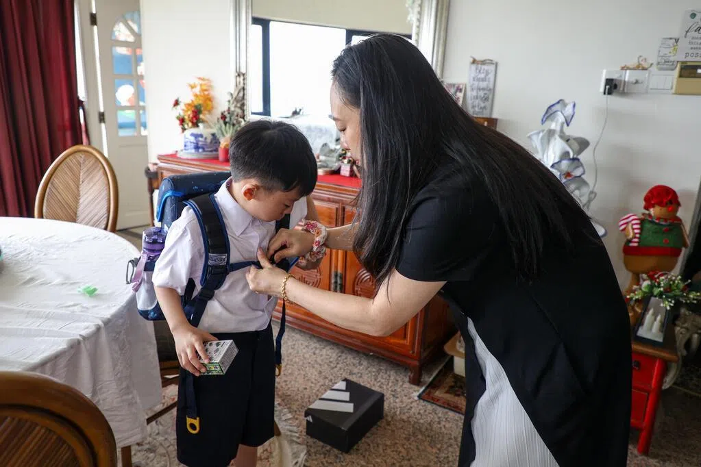 从曾祖父到曾孙 一家四代人同读ACS附小