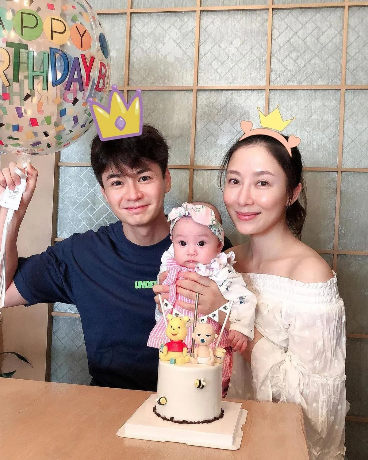 罗子溢、杨茜尧全家福。（IG）