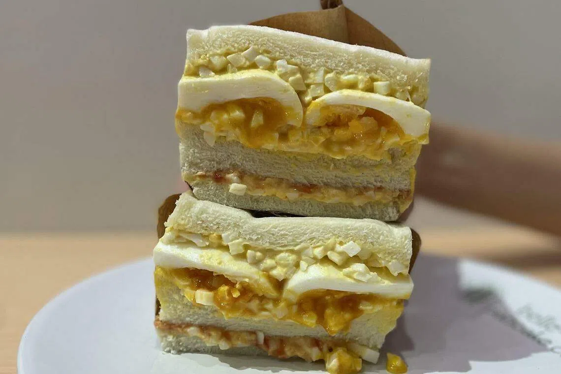 软嫩可口的日式鸡蛋三明治。（黄靖晶摄）