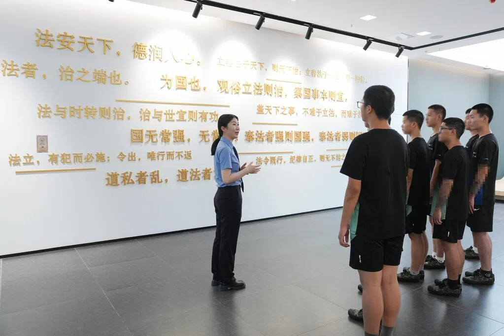 中国四部门发指南引导未成年人思想行为