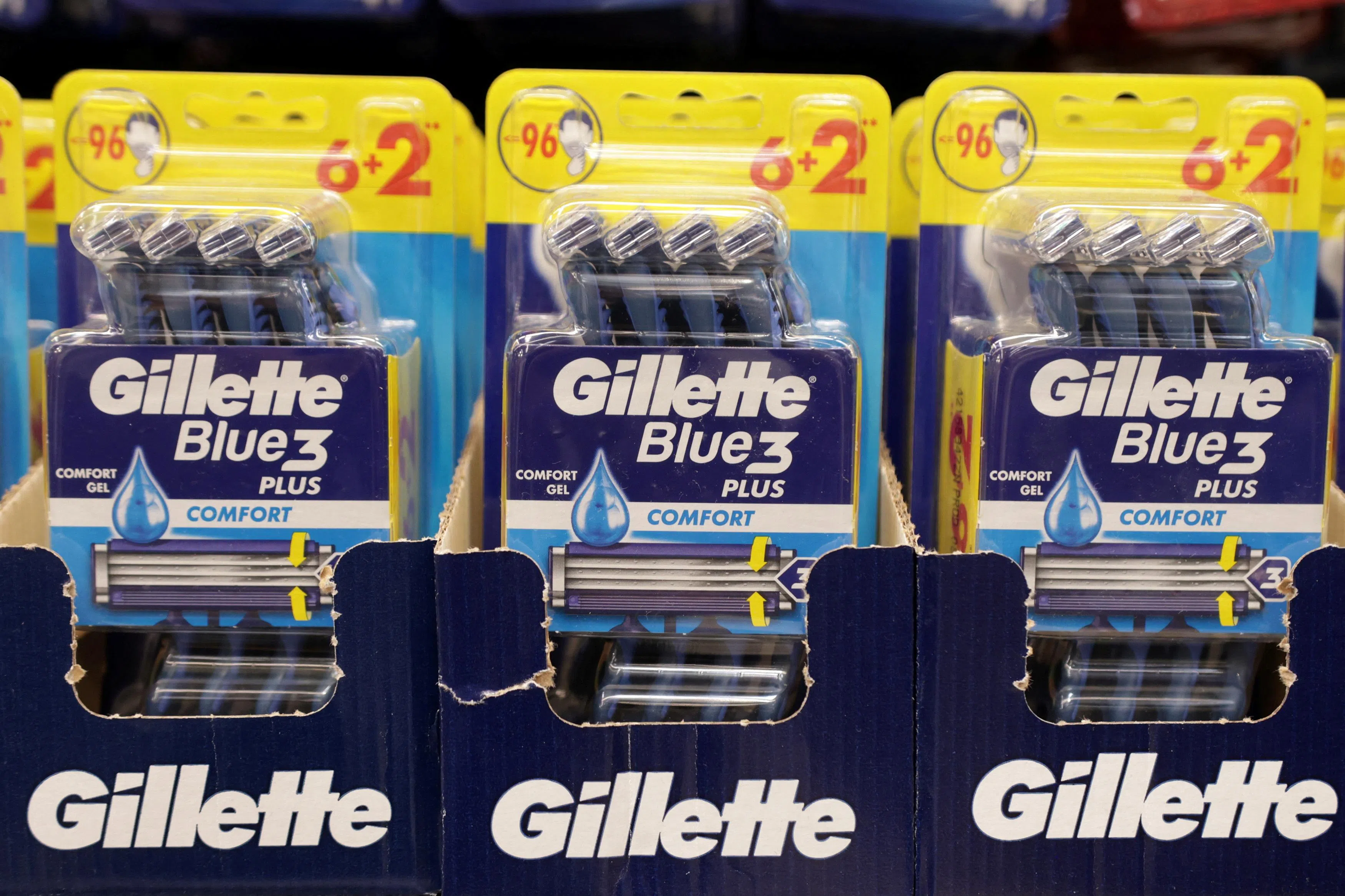 包括吉列（Gillette）剃须刀在内的宝洁美容业务财季销量增长了2%。公司认为是创新推动了这方面销量增长。（路透社）