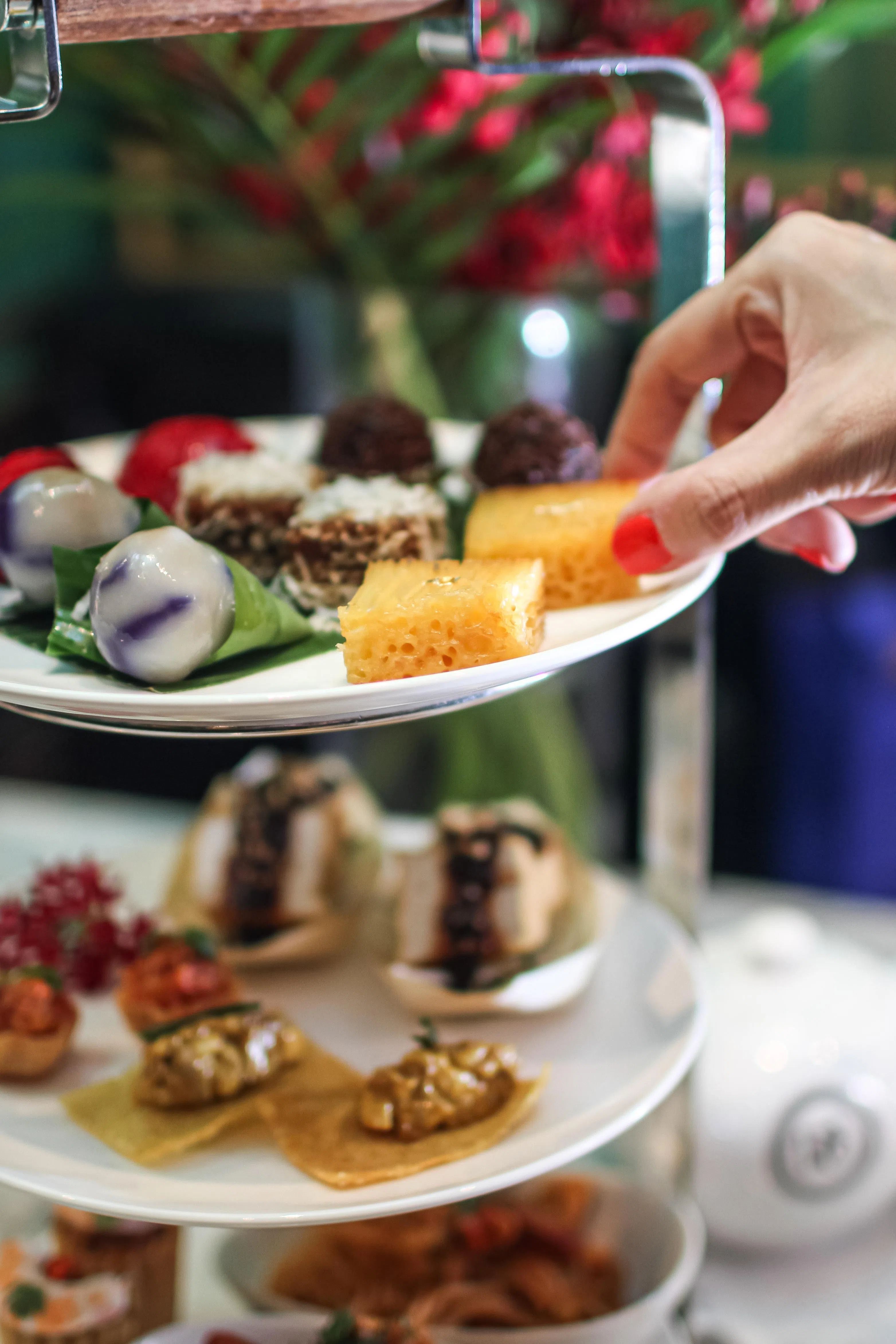 黄金糕散发香茅与班兰清香。（餐馆提供）