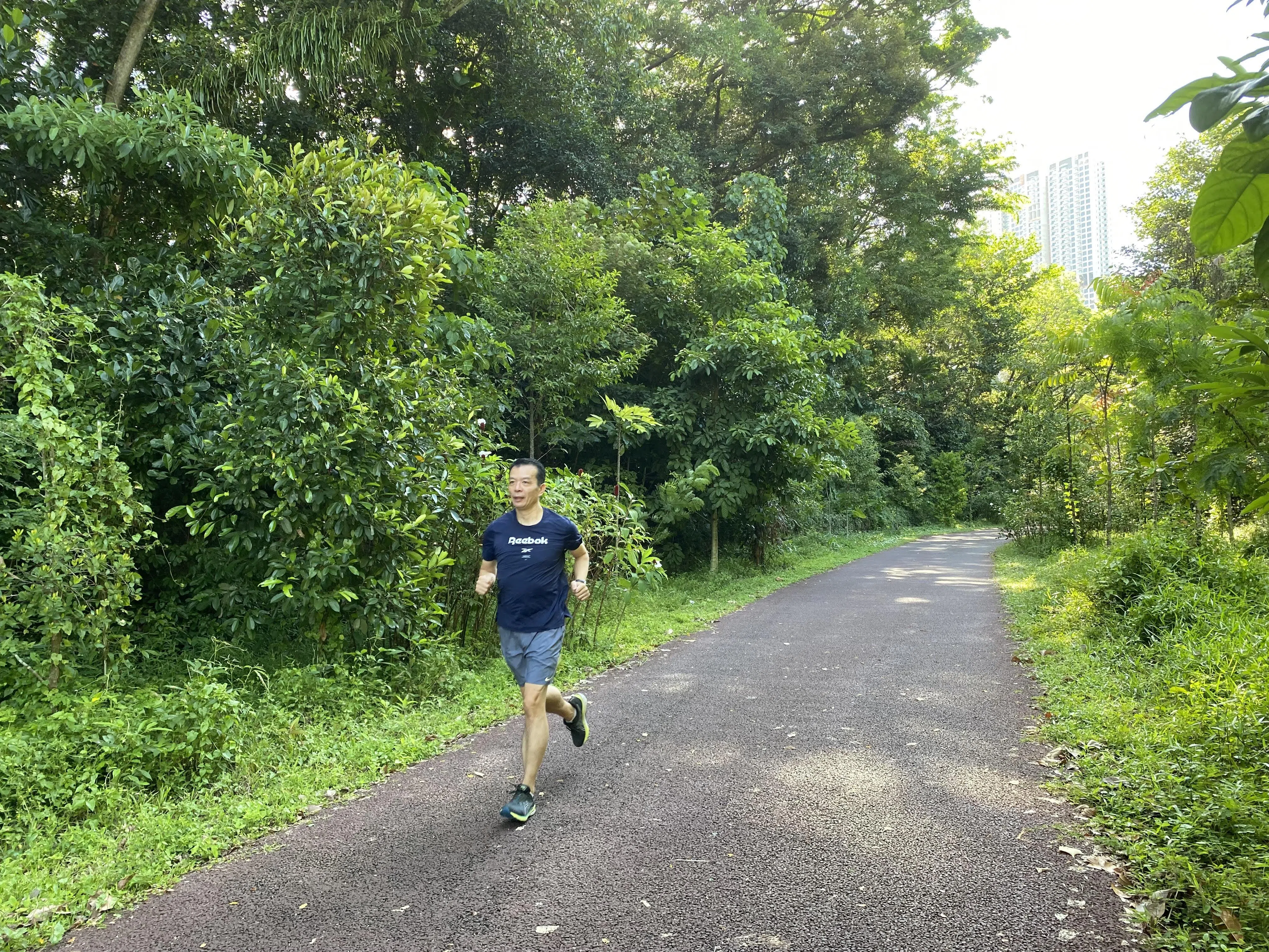 陈维宁说，跑步重在强身健体，让自己生活更舒服，因此不论是马拉松或其他运动，必须量力而行。（档案照片）