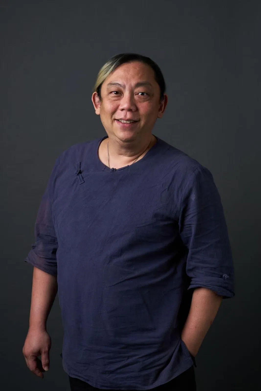 偶戏艺术家何家伟任编导，将《大闹天宫》等经典段落整合为贯穿全场的叙事线索。（新加坡华乐团提供）