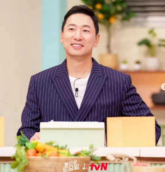 韩国知名饶舌歌手Rhymer金世焕。（互联网）