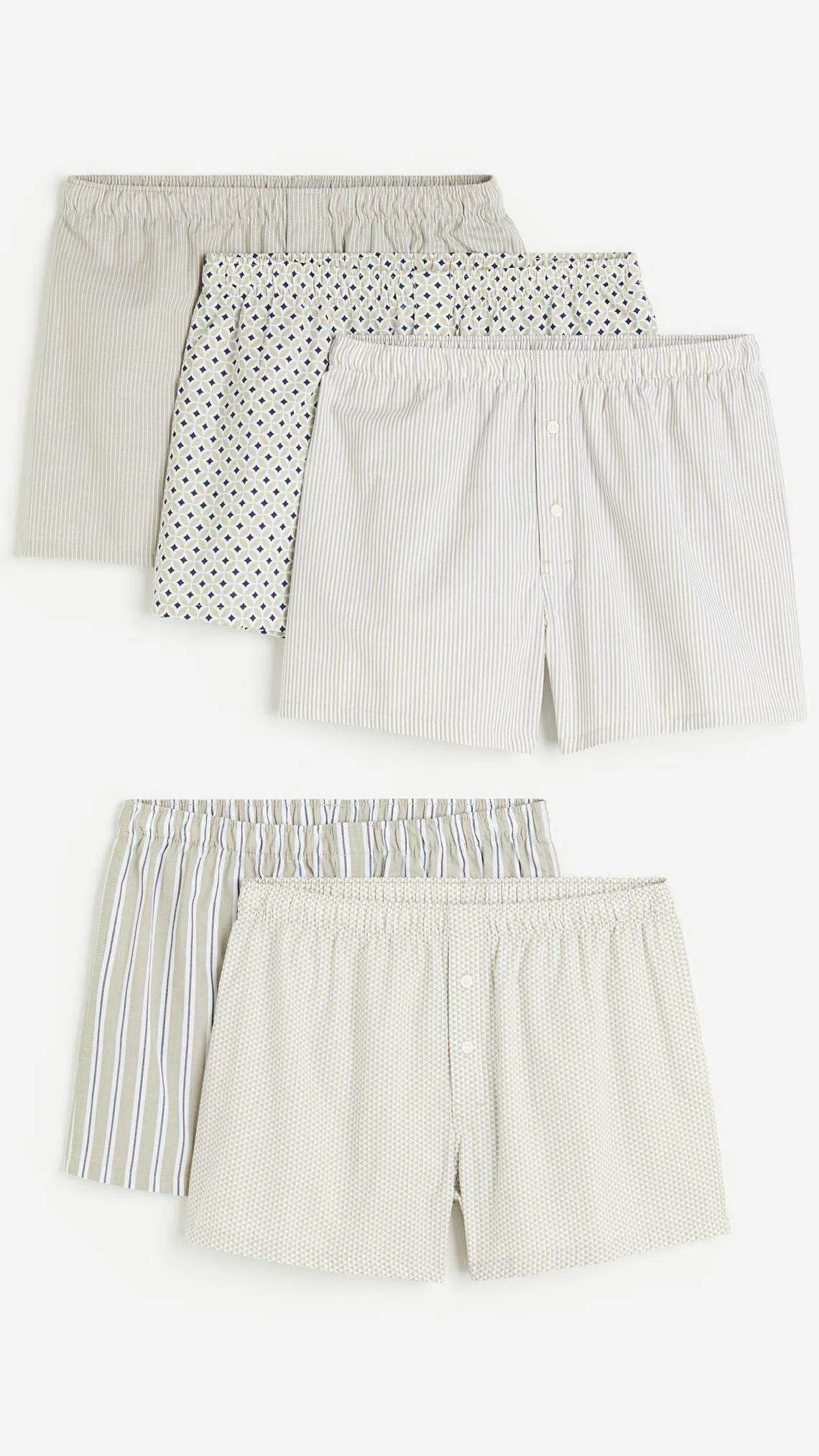 嫌白色四角裤易脏，可选用米色穿。（H&M提供）