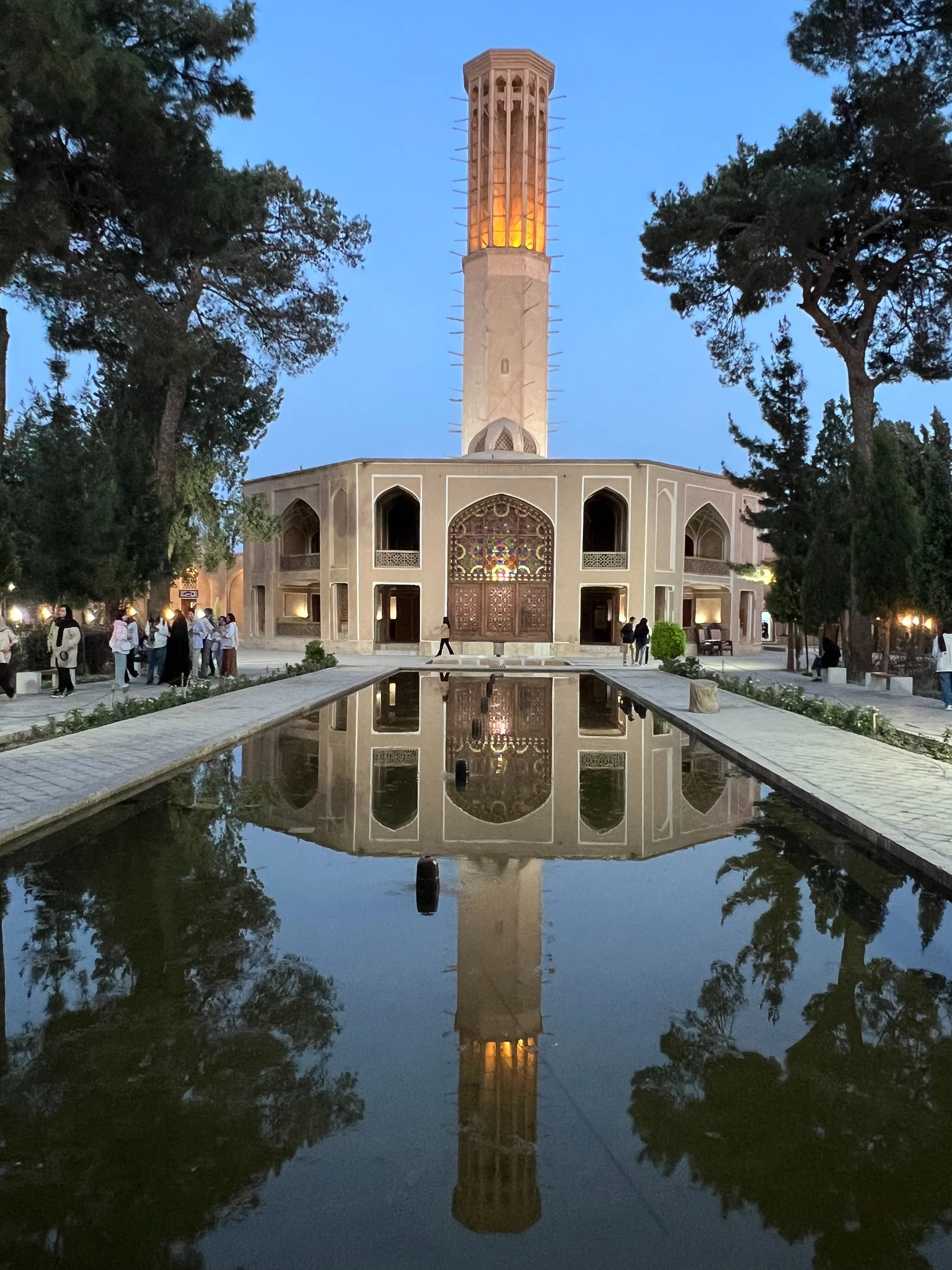 亚兹德古城里的波斯花园。（叶孝忠摄）