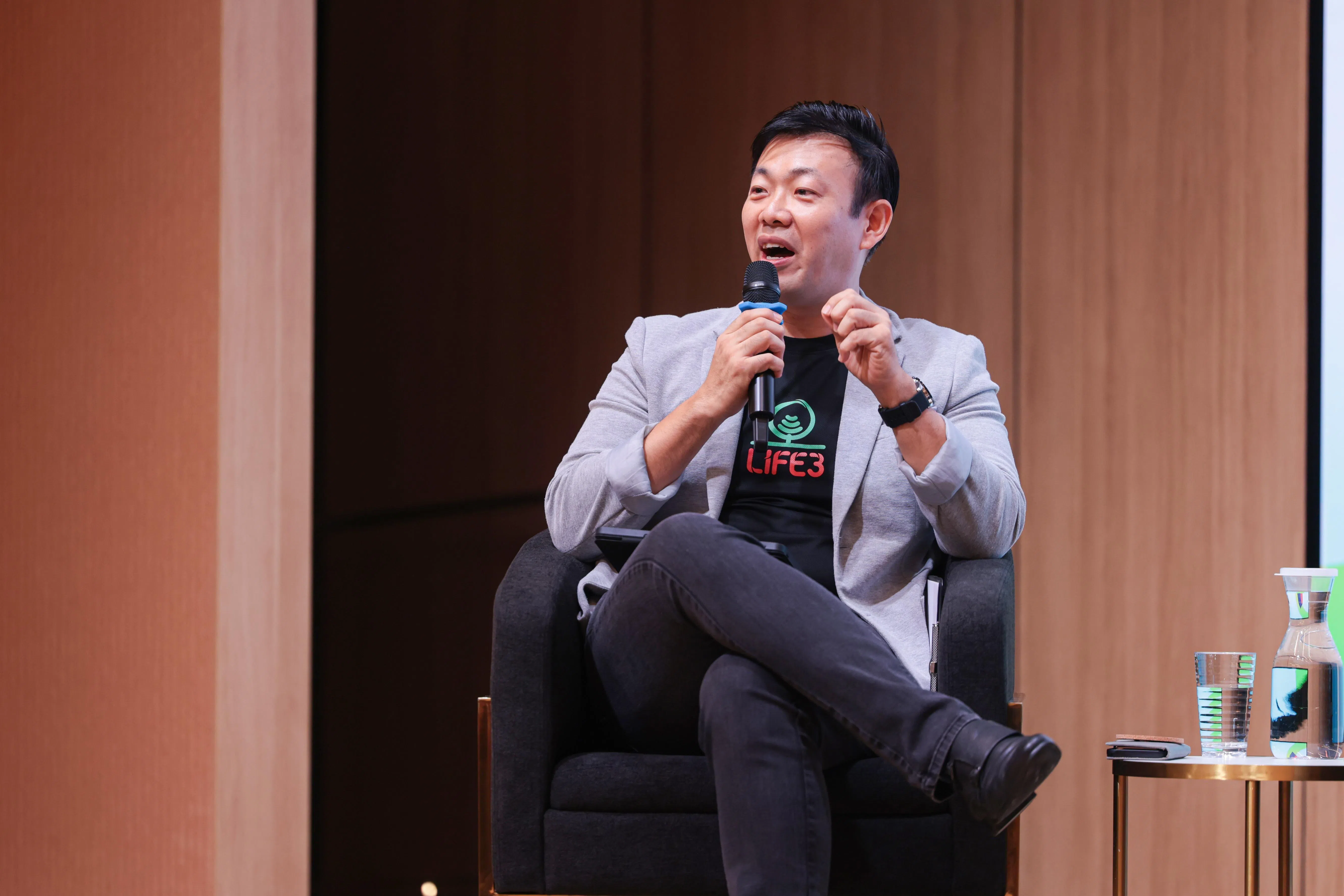 Life3 Biotech总裁兼创始人林新杰说，作为一家规模较小的起步公司，他们使用AI协助研发工作，希望能以事半功倍的效果实现发展，走向国际市场。（李冠卫摄）