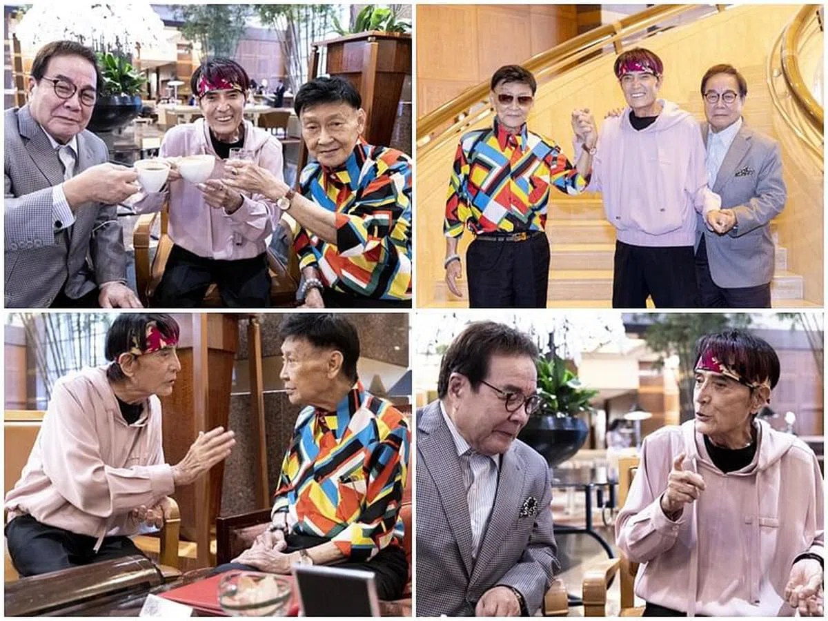 老友见面五部曲：兴奋相认、亲密握手、举杯同庆、忆述当年、洗耳恭听。