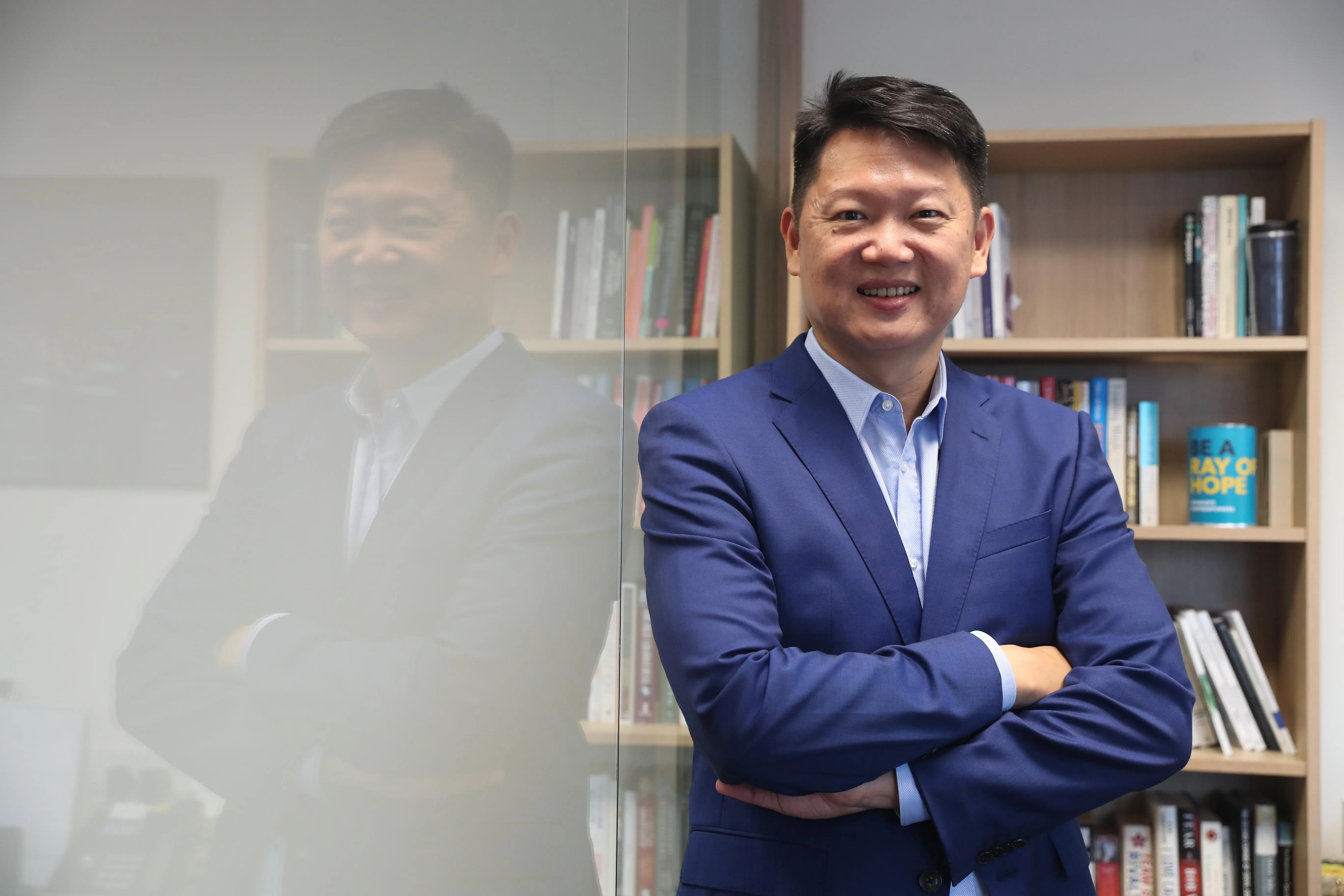 新加坡的对冲基金有鼎亚资本（Dymon Asia Capital），它管理的资产规模超过35亿美元。图为鼎亚资本管理创办人杨明章。（海峡时报）