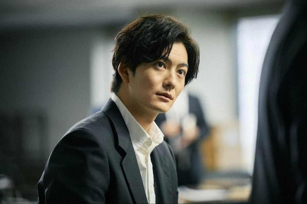  36岁的冈田将生婚后愈来愈有熟男魅力，演技也有突破。（互联网）