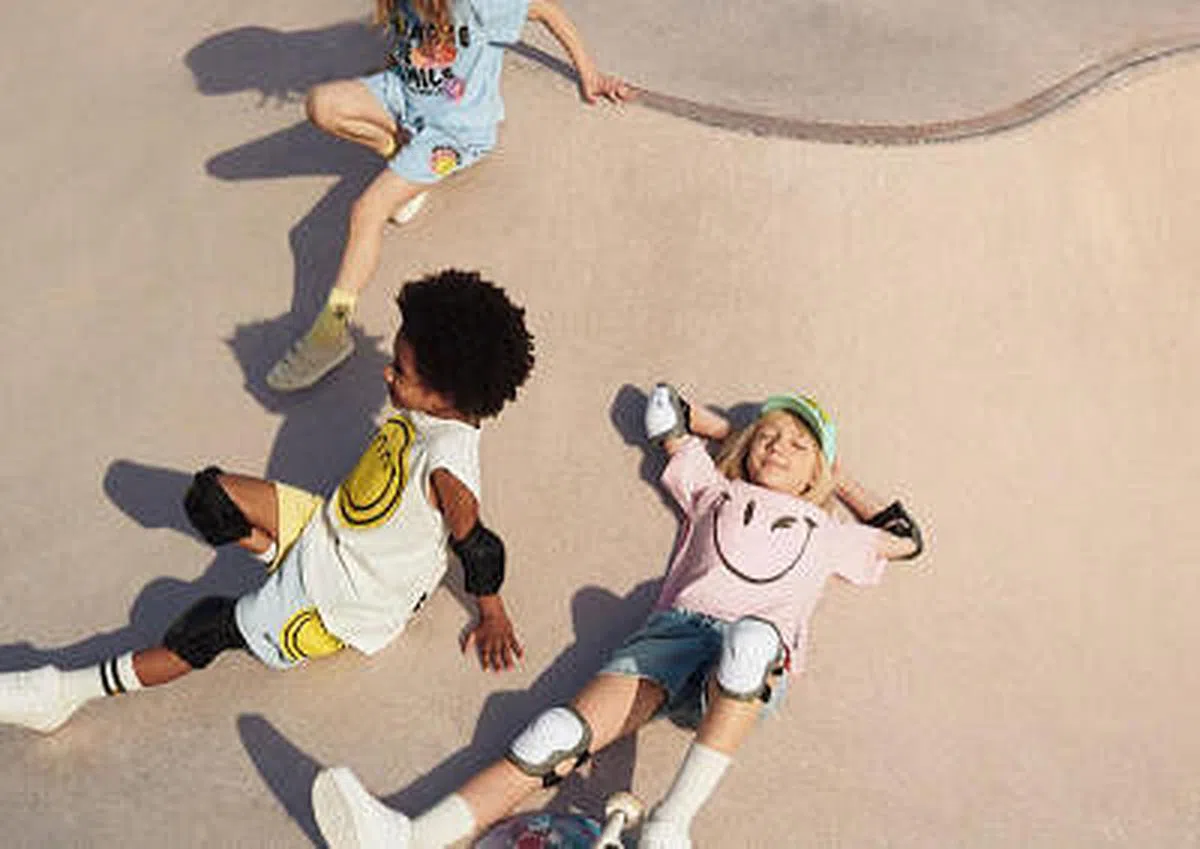 H&M“笑脸”童装让人看了笑逐颜开。（品牌提供）