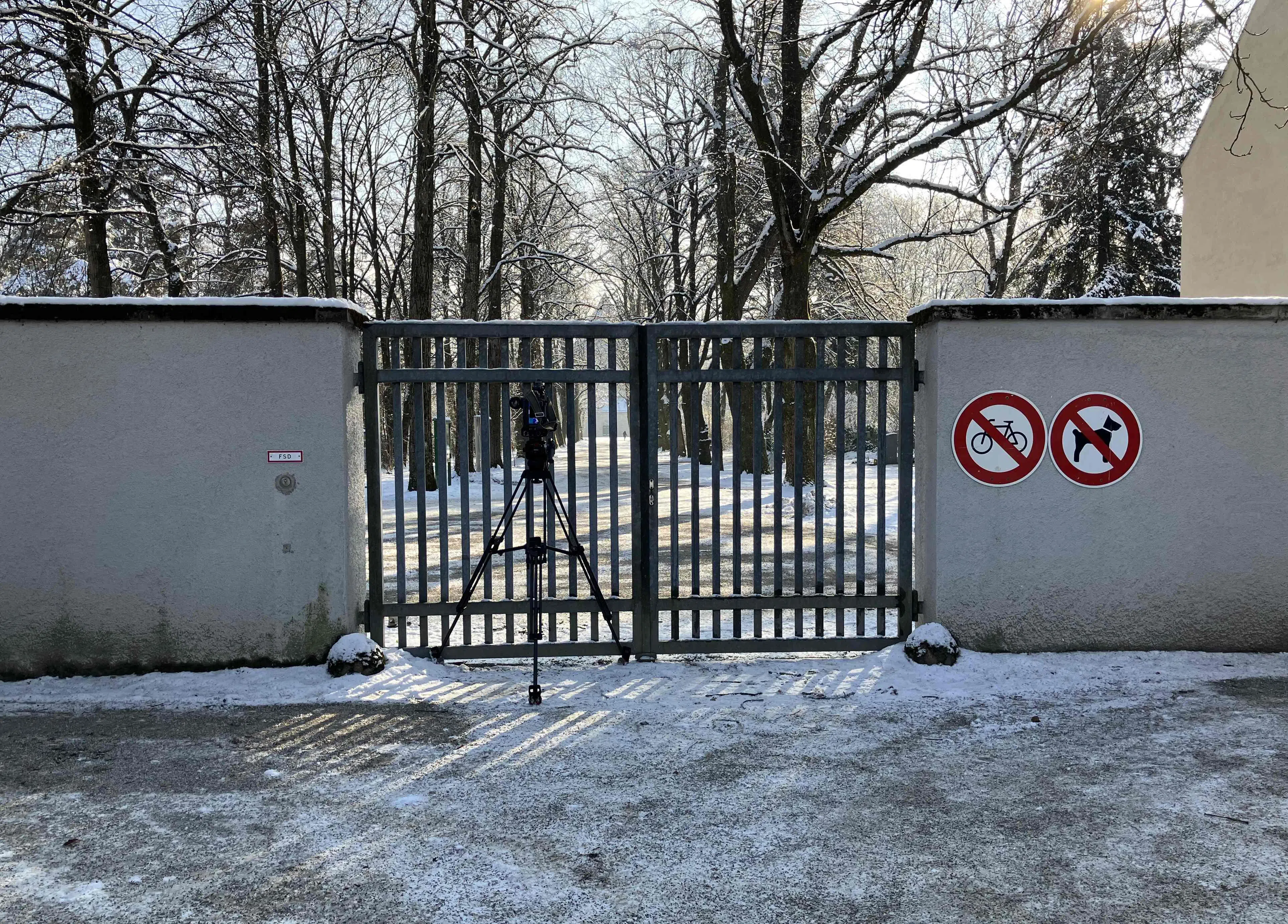 据德国《图片报》的报道，贝肯鲍尔就葬在这个距离他老家两公里外树林的墓地中。（法新社）