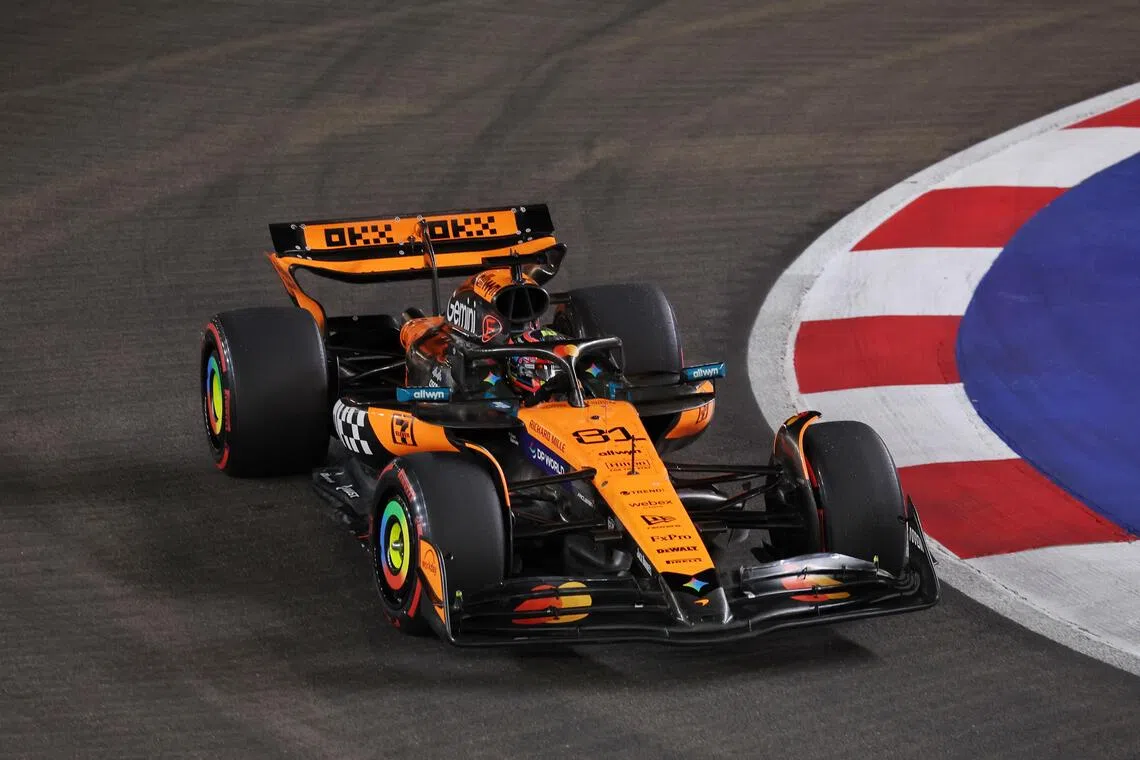 皮亚斯特里的迈凯伦赛车没能延续练习赛的表现，最终收获第三。（唐家鸿摄）