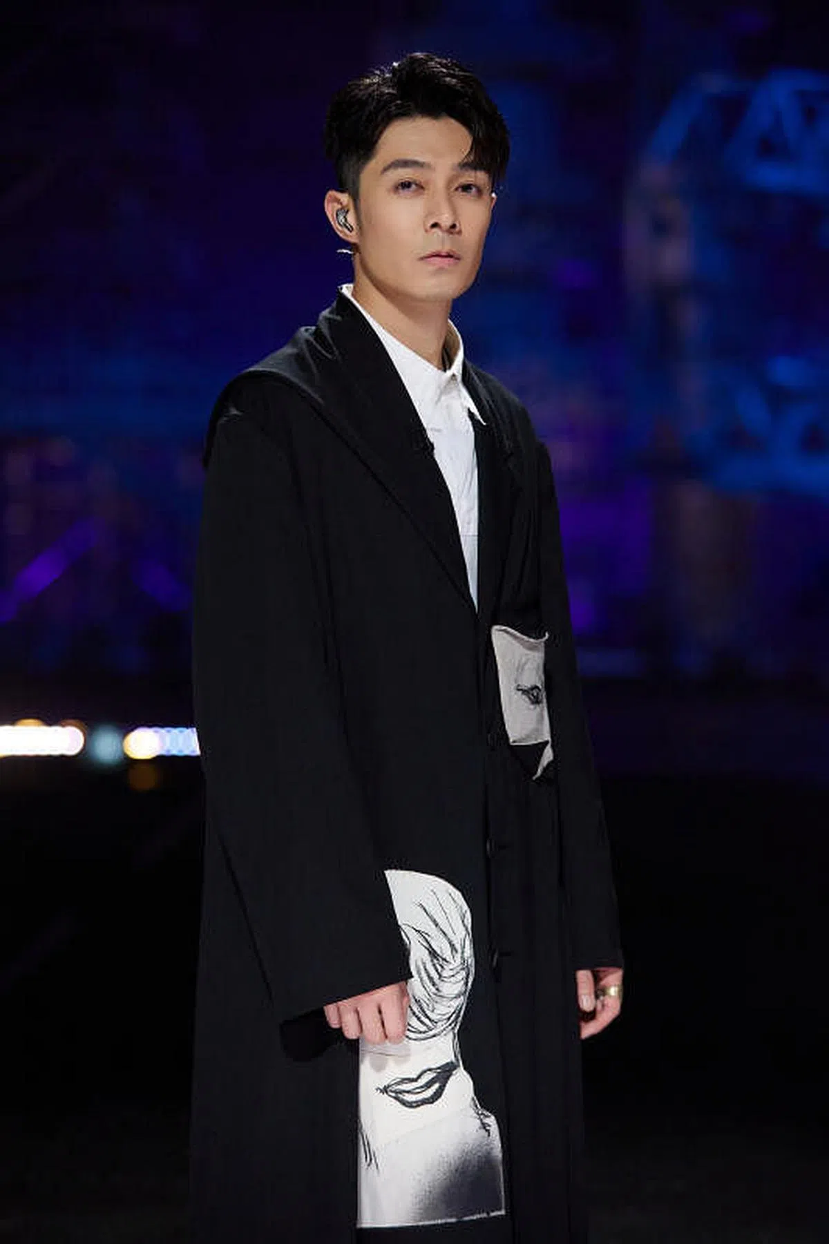 周柏豪认为，参加《披荆斩棘》后，自己的演艺之路又宽了一点。（芒果TV提供）