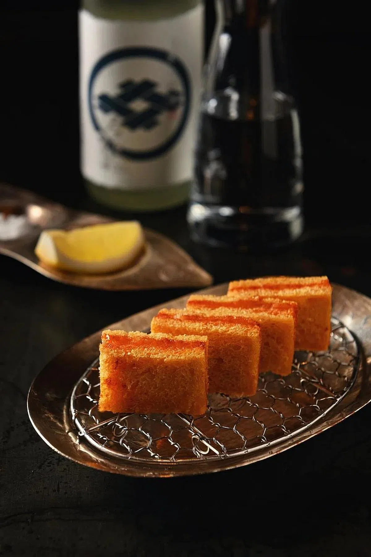 虾多士油而不腻，细致美味。（餐馆提供照片）