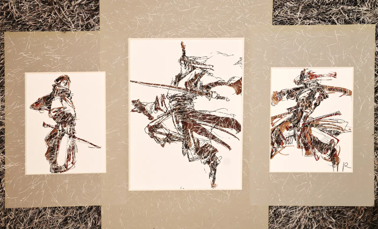 任哲创作的部分手稿。（陈渊庄摄）