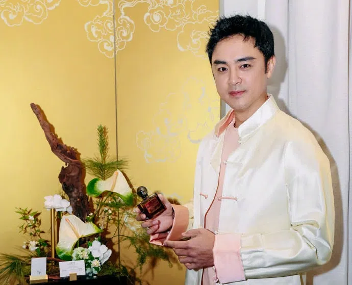 明道近日受访坦言，因看见F4同框感动落泪，当下私信朱孝天却发现自己已被对方移除好友。（取自艺人微博）