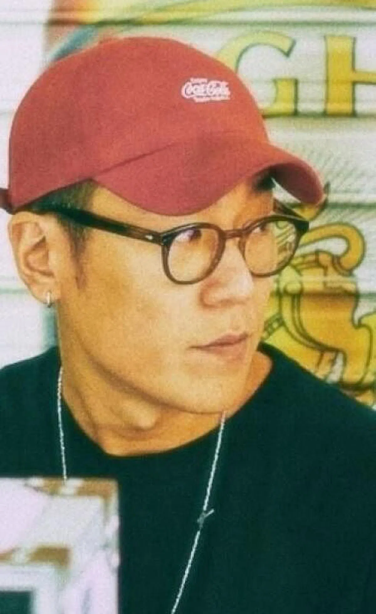 黄俊伟执导“Sunday”。（网络） 