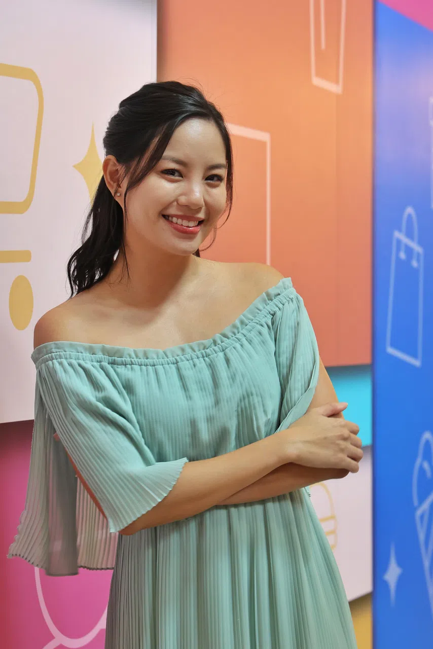 芳榕演长寿剧的好处是可以快速融入角色，演员们经过长时间相处，关系也更亲密。（唐家鸿摄）